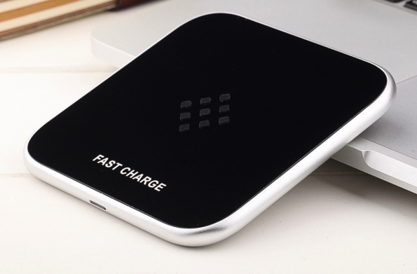 Meal Case Elegance Style Wireless Charging Pad