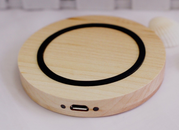 Natural Wooden Made Wireless Charger Pad