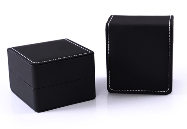 Black PU Leather Watch Box OEM Customization