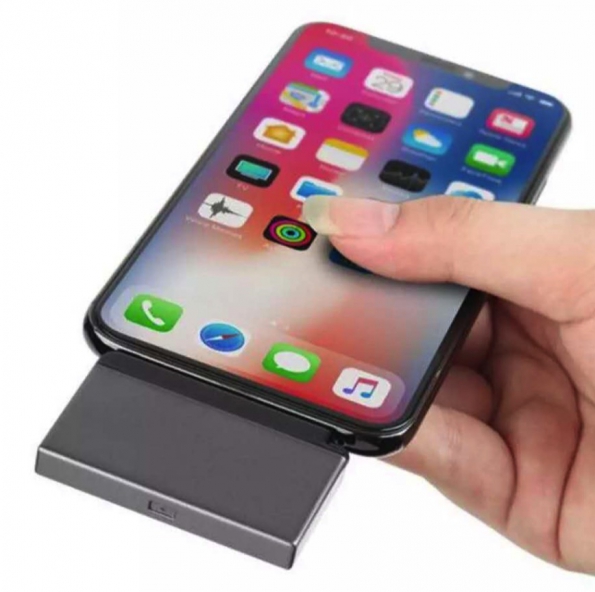 Magnetic Charging Stand Portable Power Bank 3-in-1