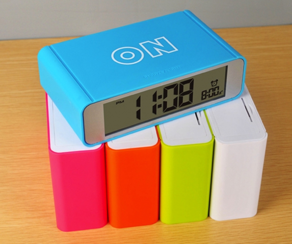Fashion LED Clock With ON/OFF Simply Control To Set Up Or Off Alarm Clock